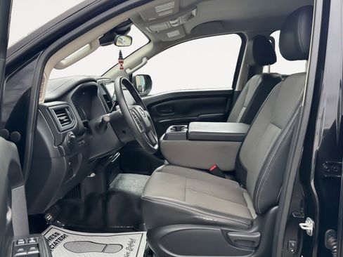 Used 2021 Nissan Titan S w/ S Utility Package AWD/4WD image 12