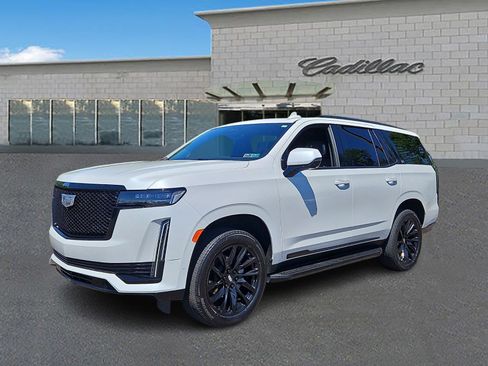 Certified 2024 Cadillac Escalade Sport Platinum w/ LPO, ONYX Package AWD/4WD image 1