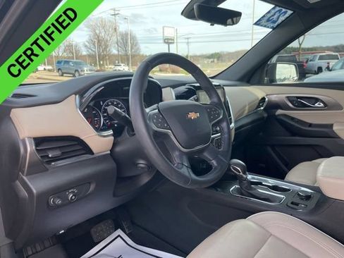 Certified 2023 Chevrolet Traverse Premier AWD/4WD image 10