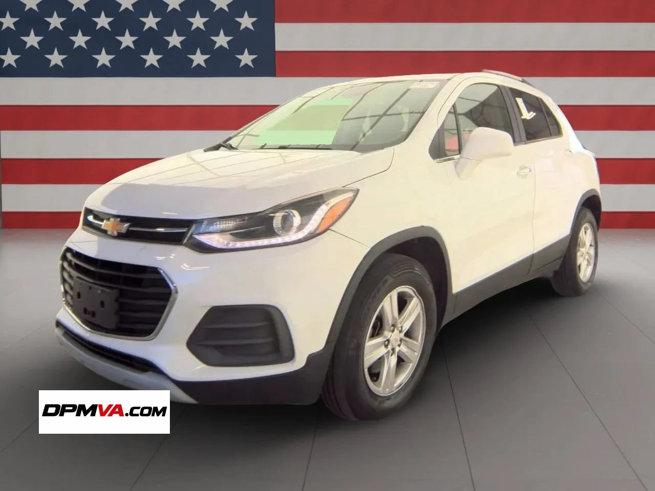 Used 2018 Chevrolet Trax LT w/ LT Convenience Package AWD/4WD image 1