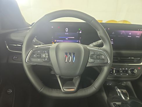 Certified 2025 Buick Envista Preferred w/ Convenience I Package image 14