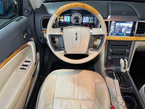 Used 2011 Lincoln MKZ Hybrid w/ 202A Rapid Spec Order Code image 40