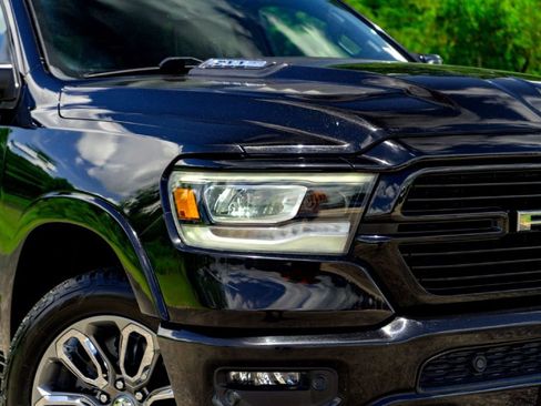Used 2021 RAM 1500 Laramie AWD/4WD image 4