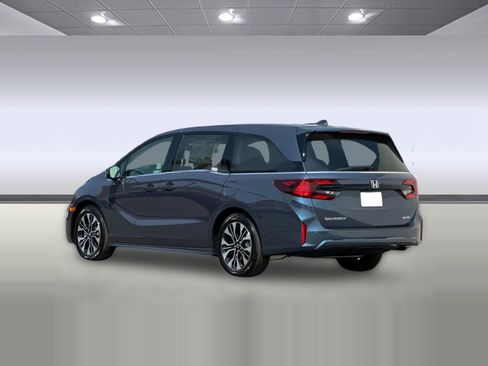 New 2026 Honda Odyssey Elite image 3