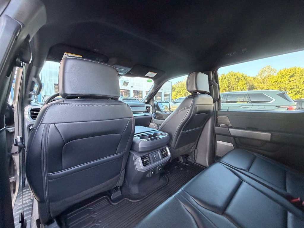 Used 2025 Ford F150 Lariat w/ Equipment Group 501A Mid AWD/4WD image 19