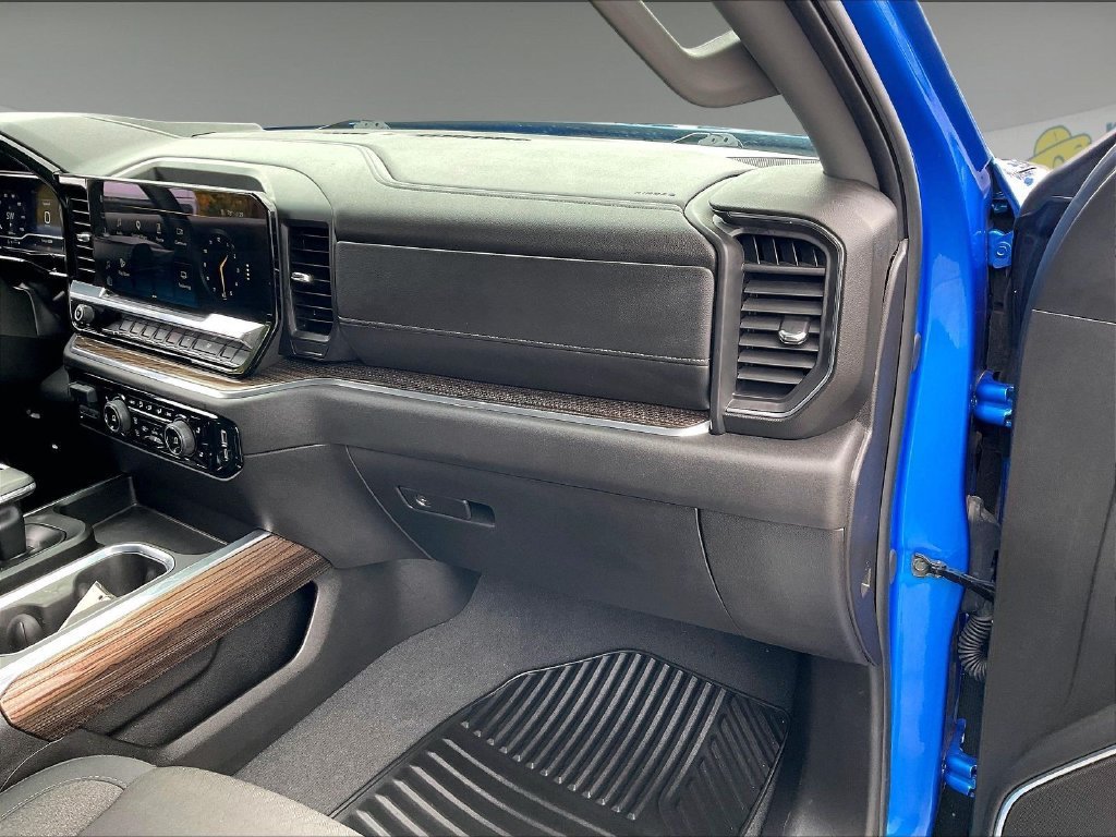 Used 2025 Chevrolet Silverado 1500 RST w/ All Star Edition Plus AWD/4WD image 12