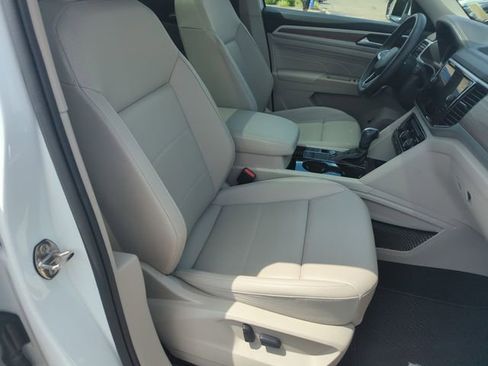 Used 2021 Volkswagen Atlas SEL FWD image 39
