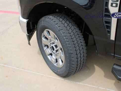 New 2026 Ford F250 Lariat w/ Lariat Premium Package image 5