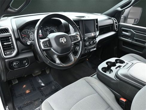Used 2024 RAM 2500 Big Horn image 10