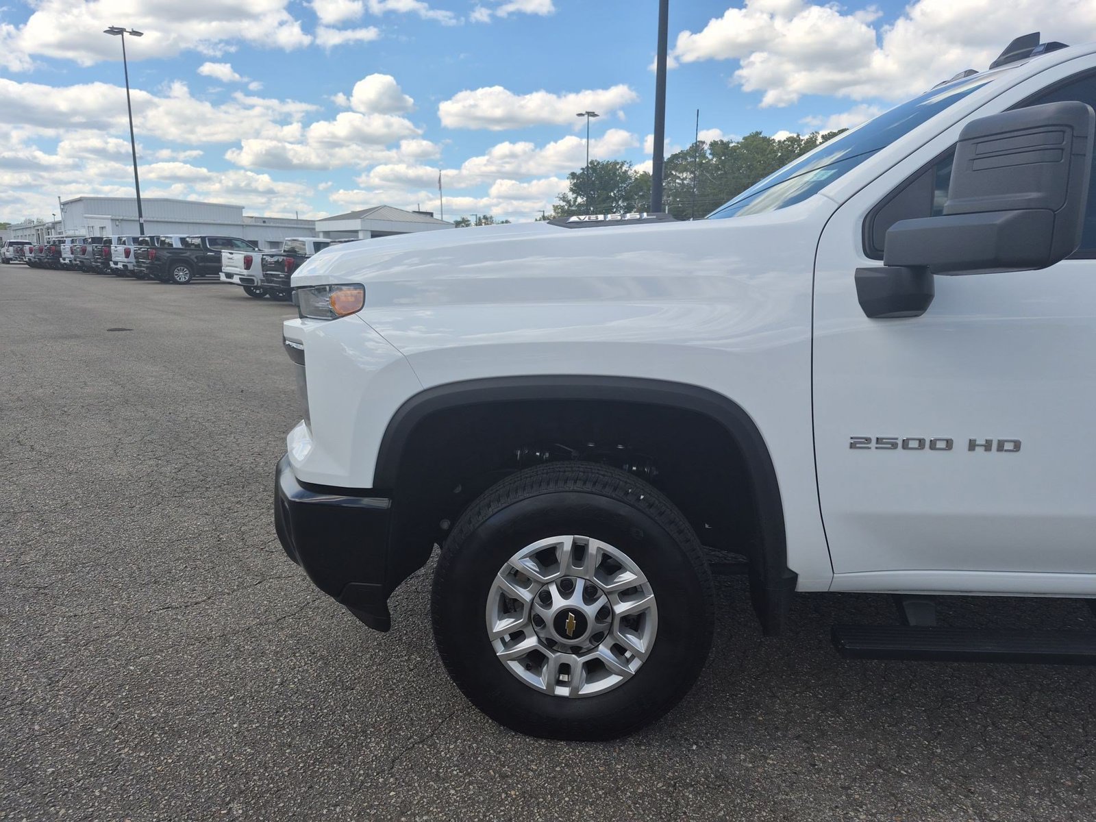 Certified 2026 Chevrolet Silverado 2500 W/T AWD/4WD image 33