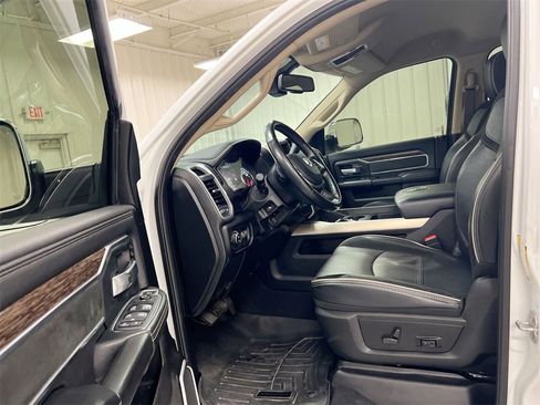Used 2021 RAM 3500 Laramie image 16