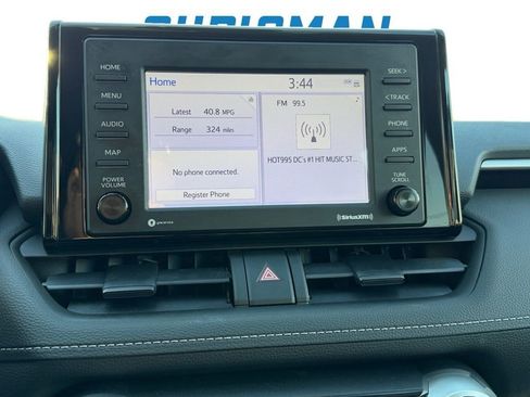 Used 2022 Toyota RAV4 LE image 12