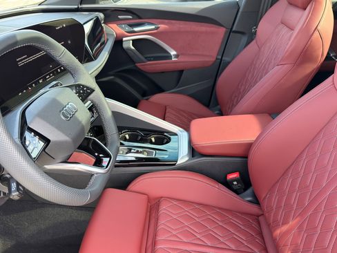 New 2025 Audi SQ5 Premium Plus image 11