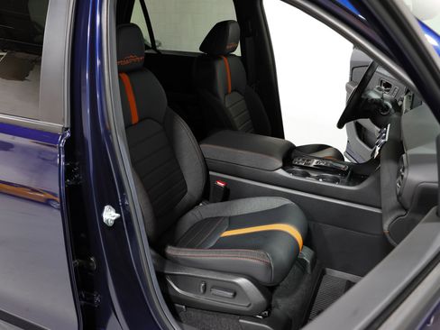Used 2026 Honda Passport TrailSport image 4