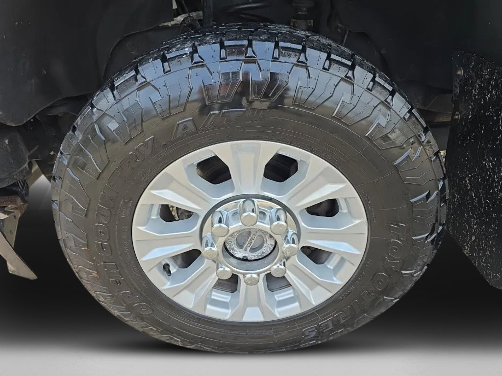 Used 2020 Ford F250 XLT w/ XLT Value Package AWD/4WD image 10