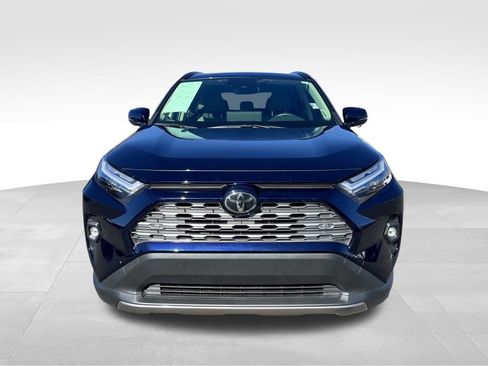 Used 2025 Toyota RAV4 Limited image 8