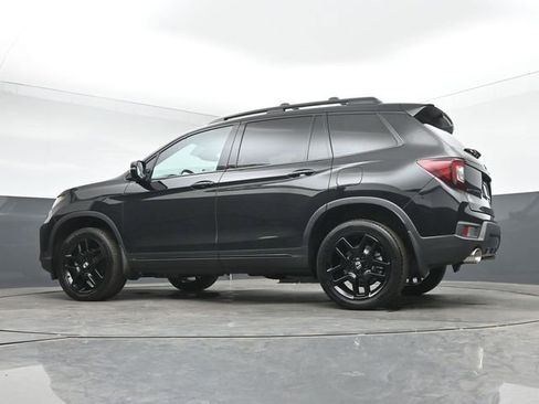 Used 2024 Honda Passport Black Edition image 41