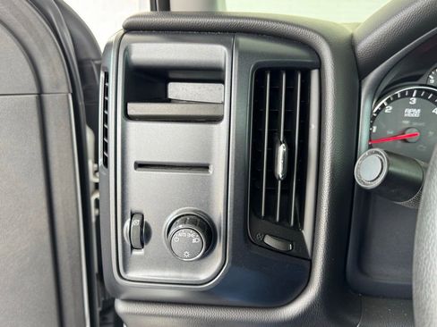 Used 2016 Chevrolet Silverado 1500 W/T RWD image 28
