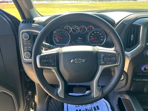 Used 2022 Chevrolet Silverado 1500 LT Trail Boss w/ Bed Protection Package image 15