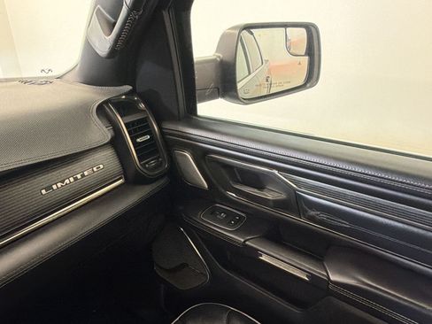 Used 2019 RAM 1500 Limited AWD/4WD image 23