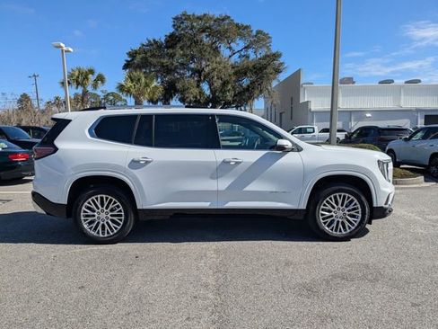 Used 2024 GMC Acadia Denali w/ Super Cruise Package image 4