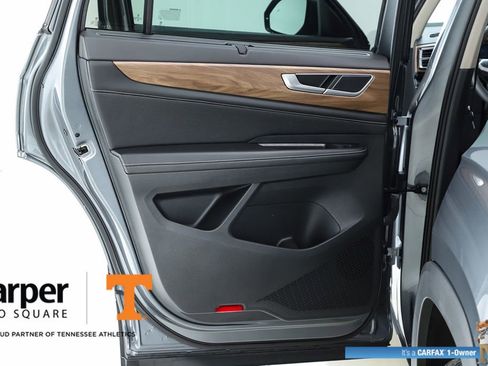 Used 2024 Volkswagen Atlas SE FWD image 56