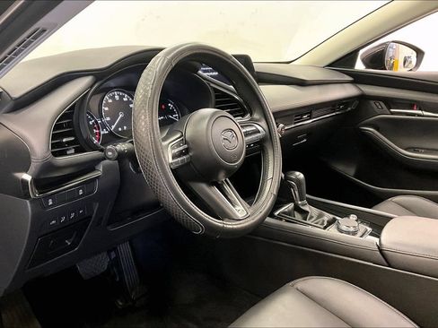 Used 2023 MAZDA MAZDA3 s FWD image 13