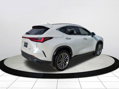 Certified 2022 Lexus NX 350h AWD image 4