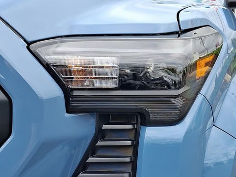 New 2026 Toyota Tacoma SR5 AWD/4WD image 20