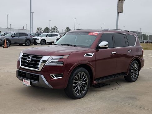 Certified 2024 Nissan Armada Platinum w/ Captain's Chairs Package image 3