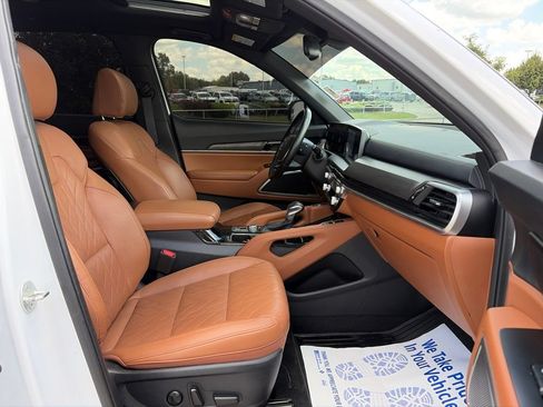 Used 2024 Kia Telluride EX X-Line AWD/4WD image 29
