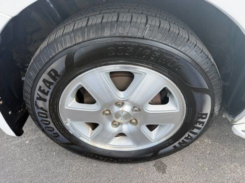 Used 2006 Toyota Sienna LE image 9