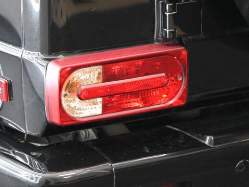 Used 2015 Mercedes-Benz G 550 image 13