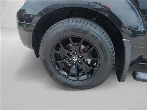 Used 2021 Nissan Frontier SV w/ Midnight Edition Floor Mats RWD image 22