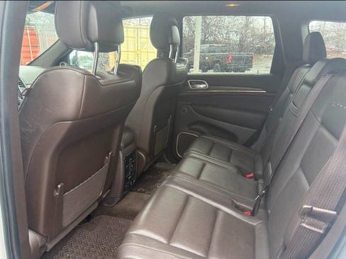 Used 2015 Jeep Grand Cherokee Summit image 12