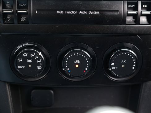 Used 2008 MAZDA MX-5 Miata Touring image 24