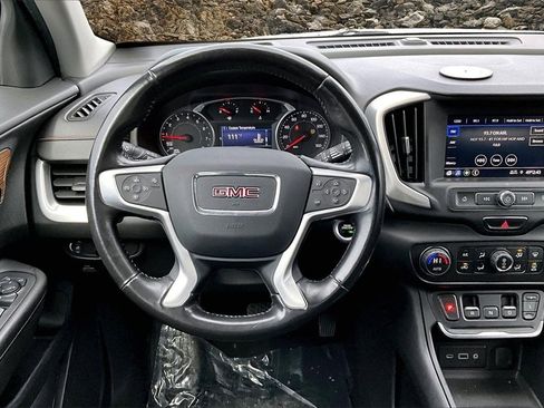 Used 2020 GMC Terrain SLE w/ Driver Convenience Package image 5