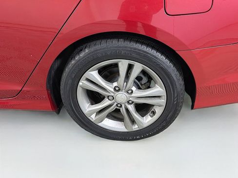 Used 2018 Hyundai Sonata Limited image 32