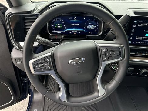 Used 2023 Chevrolet Silverado 1500 RST w/ Z71 Off-Road Package image 14