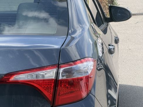 Used 2016 Toyota Corolla LE FWD image 21