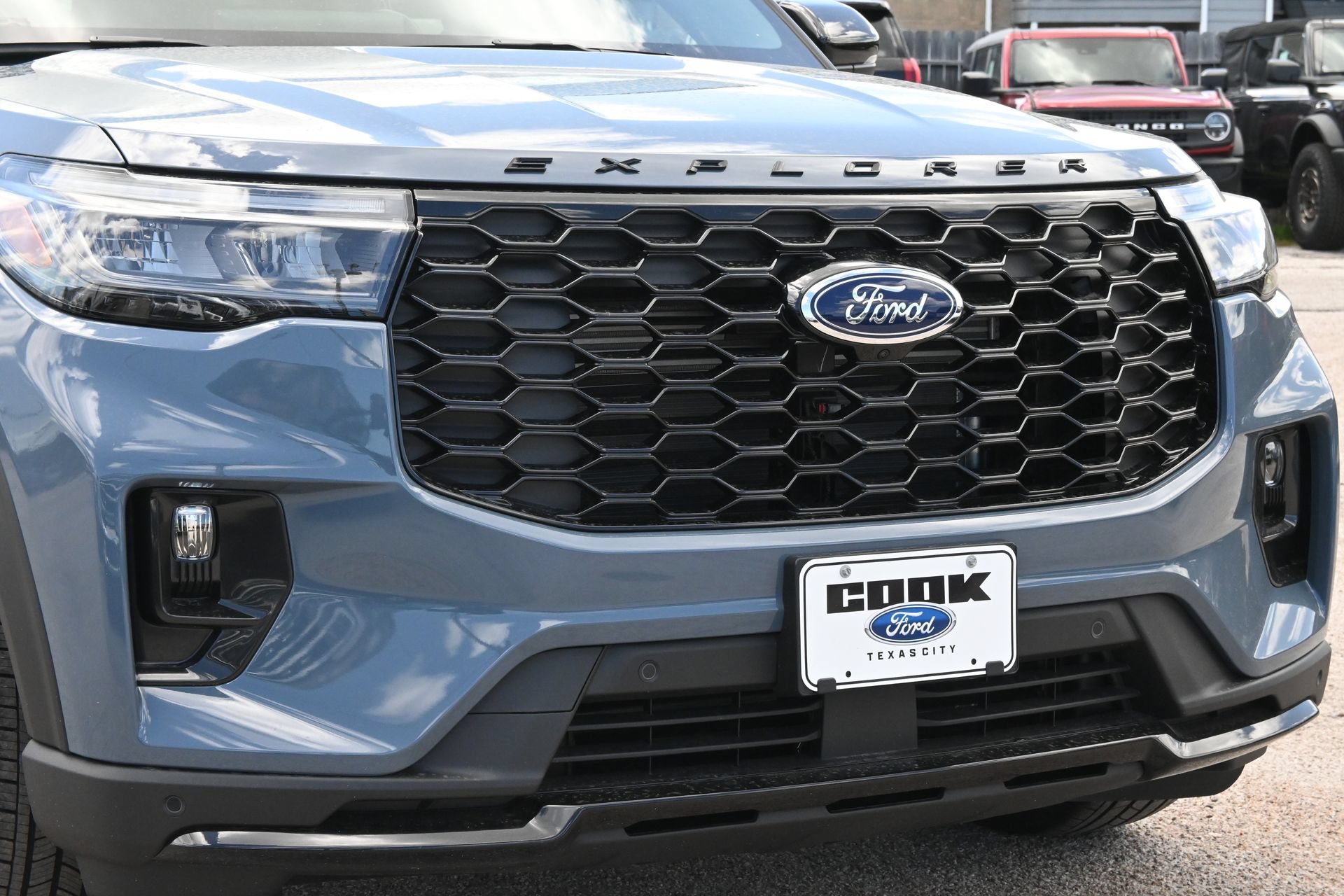 New 2026 Ford Explorer ST-Line w/ Premium Package RWD image 25