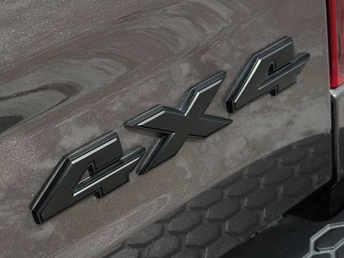 Used 2018 RAM 1500 Rebel w/ Luxury Group AWD/4WD image 13
