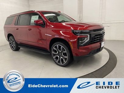 New 2025 Chevrolet Suburban RST w/ RST Capability Package
