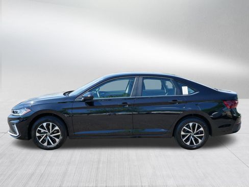 Certified 2025 Volkswagen Jetta S FWD image 4