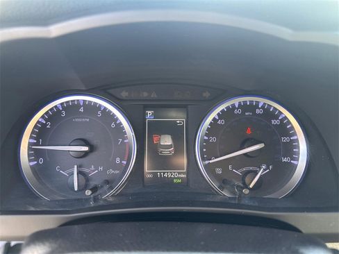 Used 2018 Toyota Highlander XLE image 19