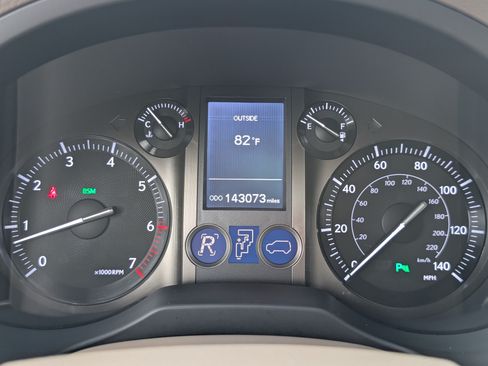 Used 2019 Lexus GX 460 Premium w/ Premium Package AWD/4WD image 32