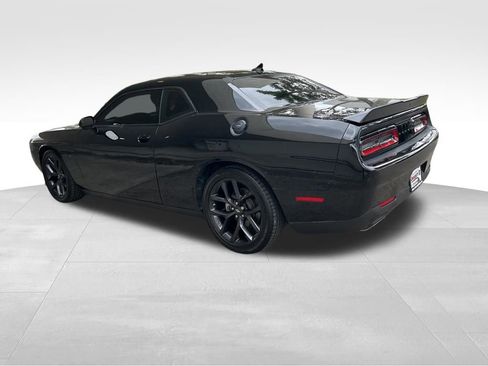 Used 2022 Dodge Challenger R/T w/ Plus Package image 4