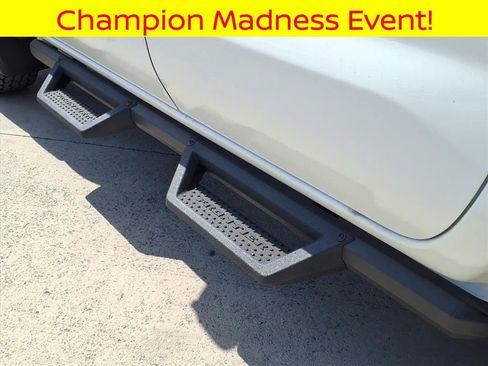 New 2026 Nissan Frontier PRO-4X w/ Pro-4x Convenience Package image 6