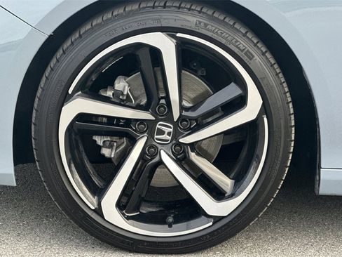 Used 2022 Honda Accord Sport image 25