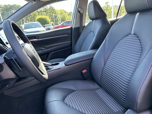 Used 2024 Toyota Camry SE w/ Convenience Package FWD image 22